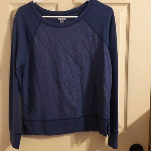 Glittery quilted crew neck